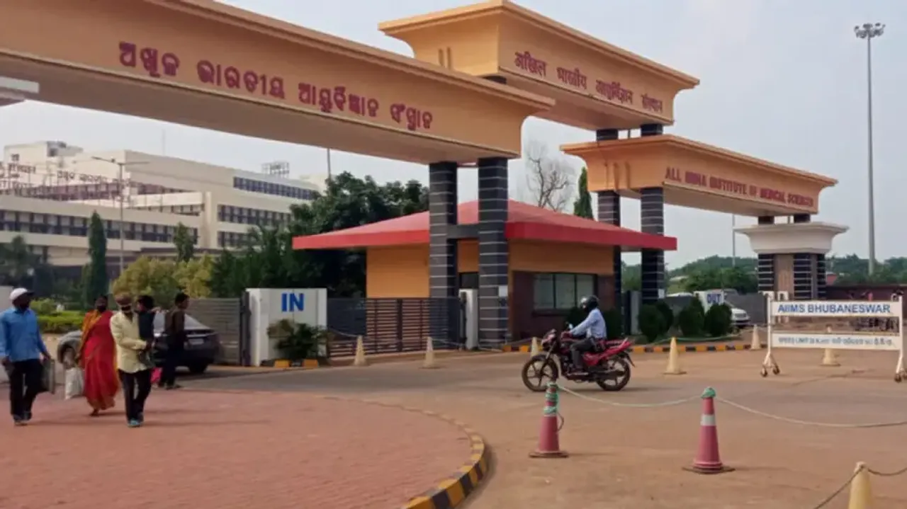 Patient jumps to death from fifth floor of AIIMS in Bhubaneswar