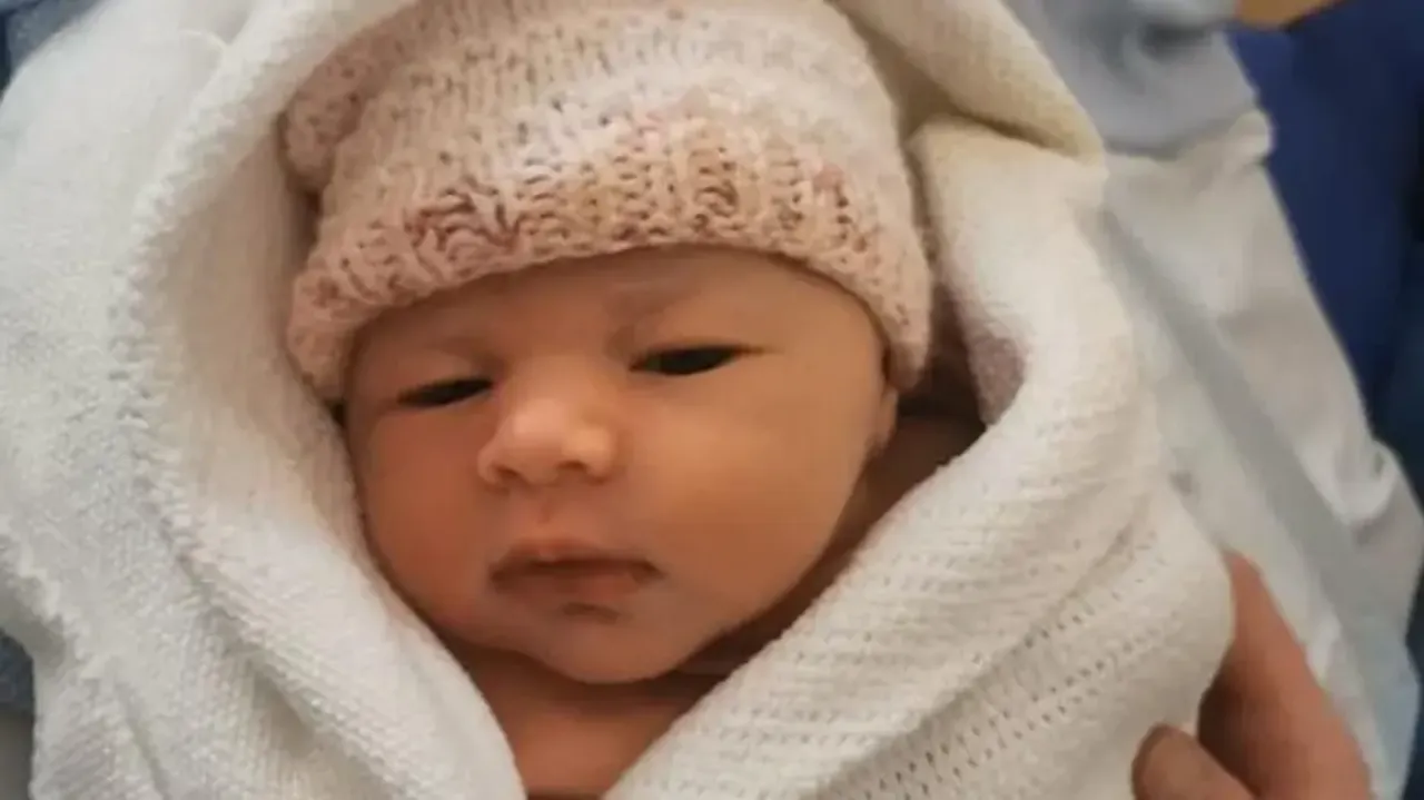 Baby Named After Indian Dish Pakora
