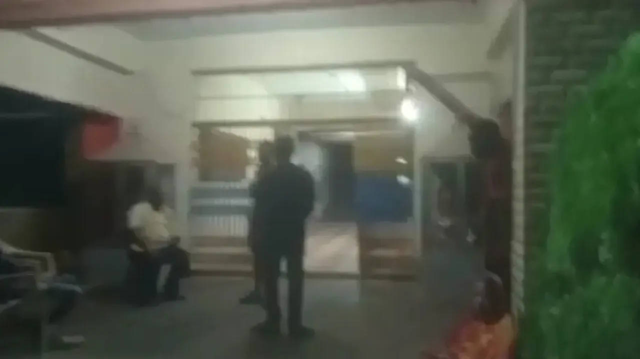 Nursing student hangs self