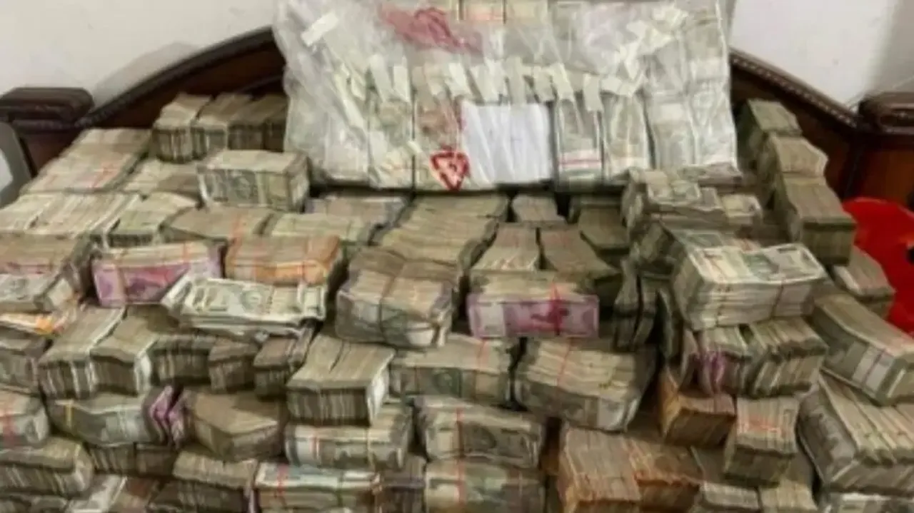 Cash Seized By ED In Kolkata