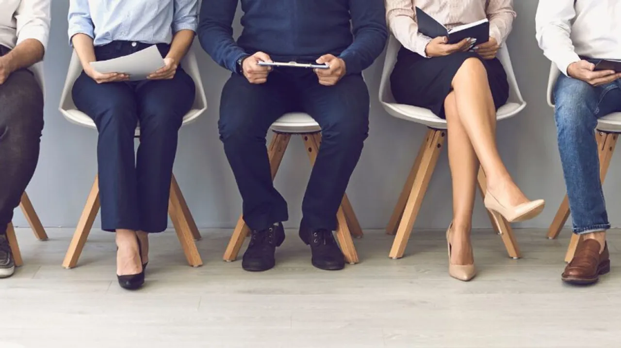 Unique interview: This employer takes candidates for drinking to test their behaviour when drunk