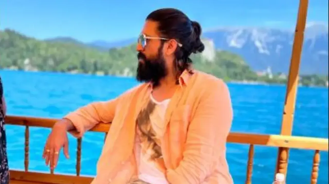 Yash gets instructions to take perfect shot, know who dared to do so