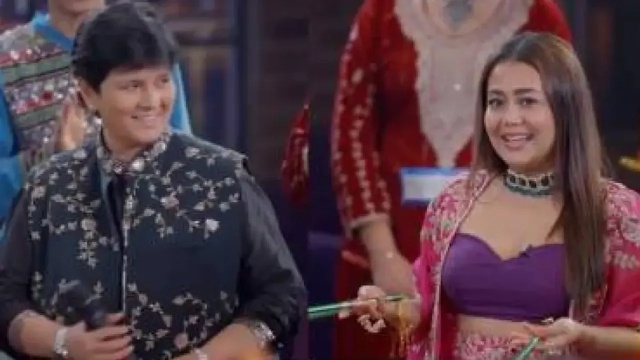 Falguni Pathak and Neha Kakkar 