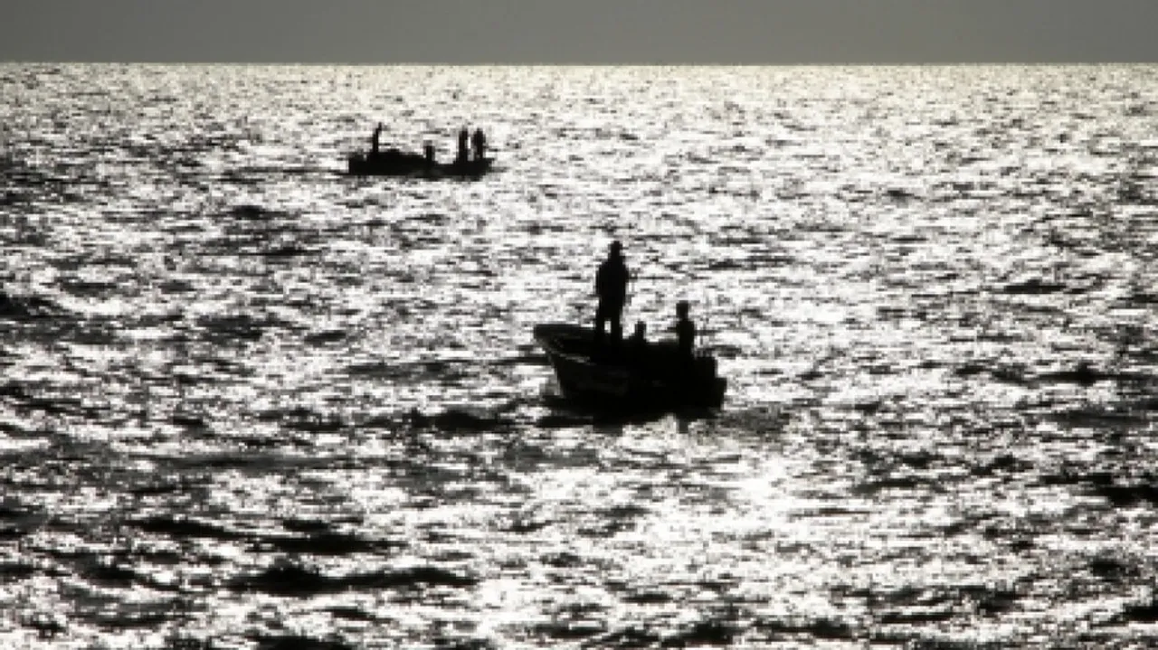 Boat capsize