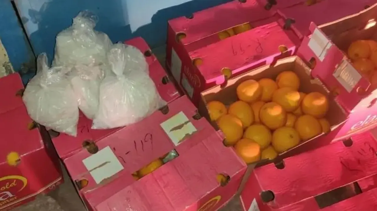 Cocaine Smuggled In Fruit Baskets To Mumbai