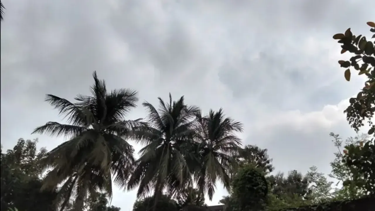 Low Pressure Forms Over BoB
