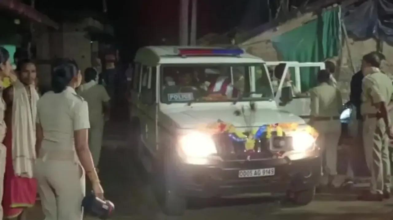 Police launch probe as boy dies after eating lollipop