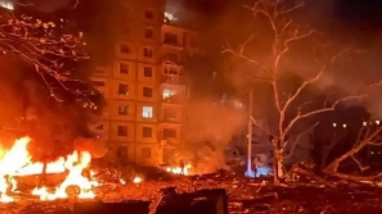 Russia bombards Ukraine 