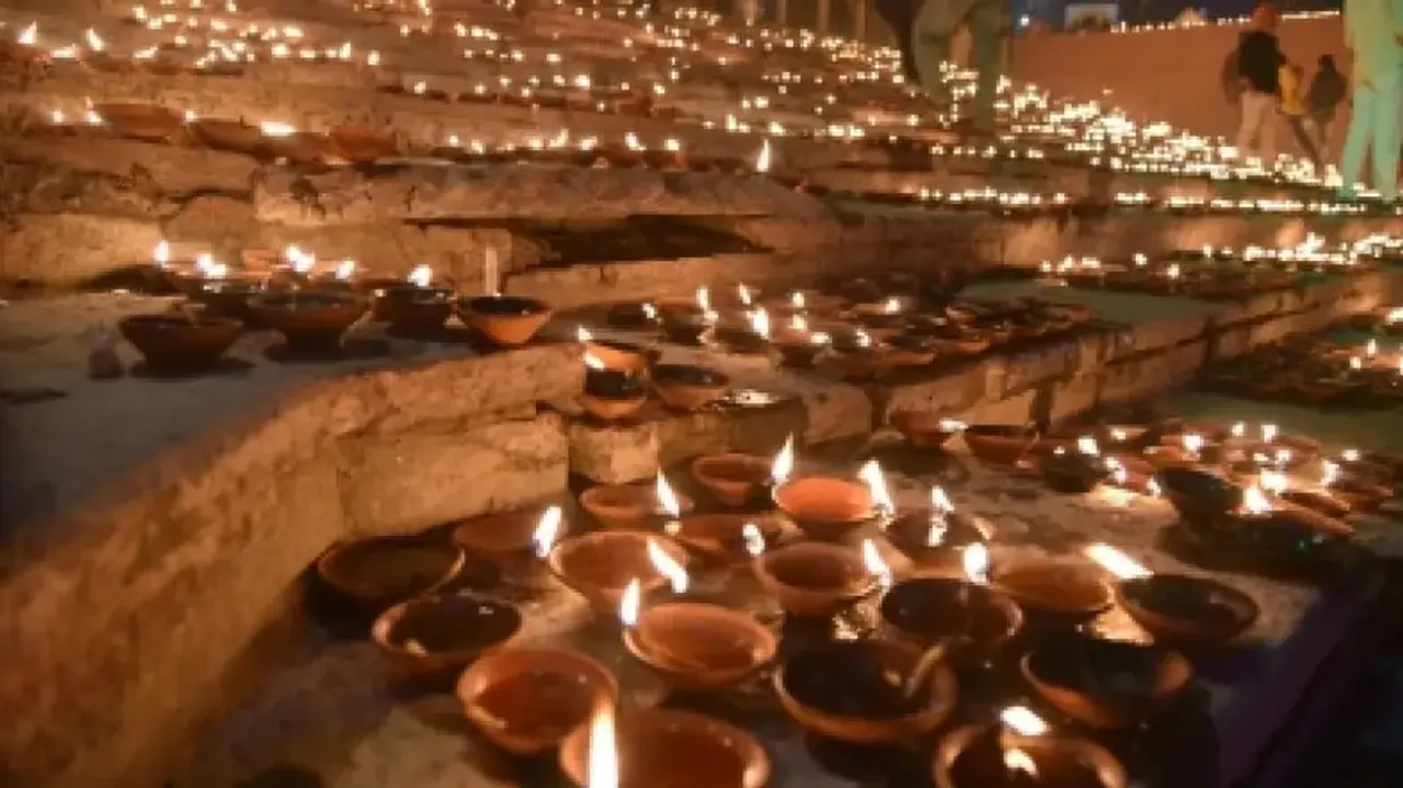 UP govt to light 1.25 lakh cow dung-made diyas  during ‘Deepotsav'