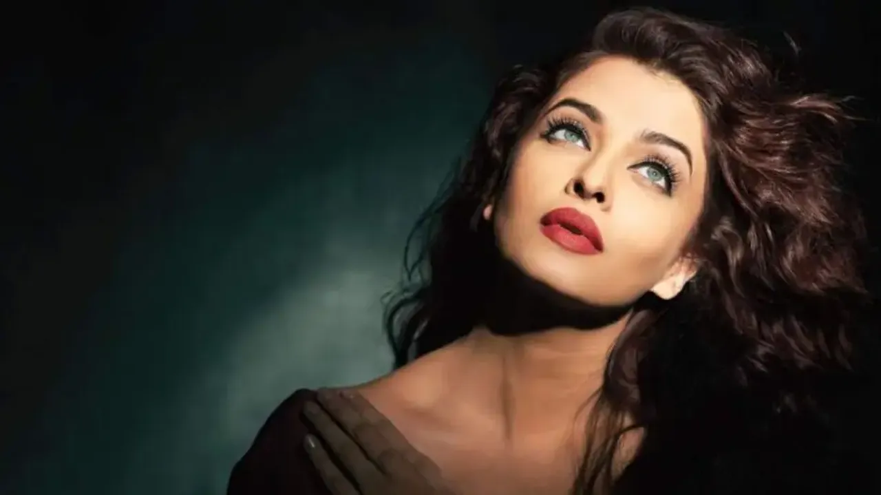 Happy Birthday Aishwarya Rai, the queen of Bollywood in the 90s