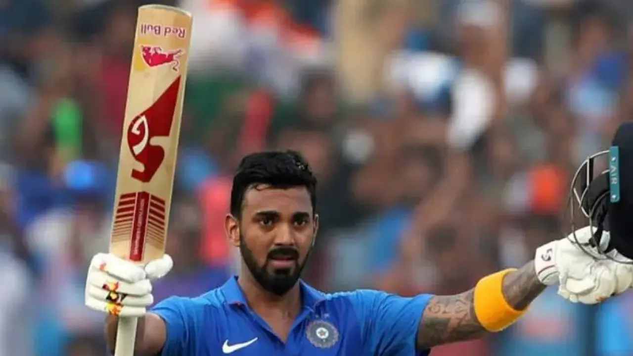 Virat Kohli’s hilarious reaction after KL Rahul’s massive six goes viral