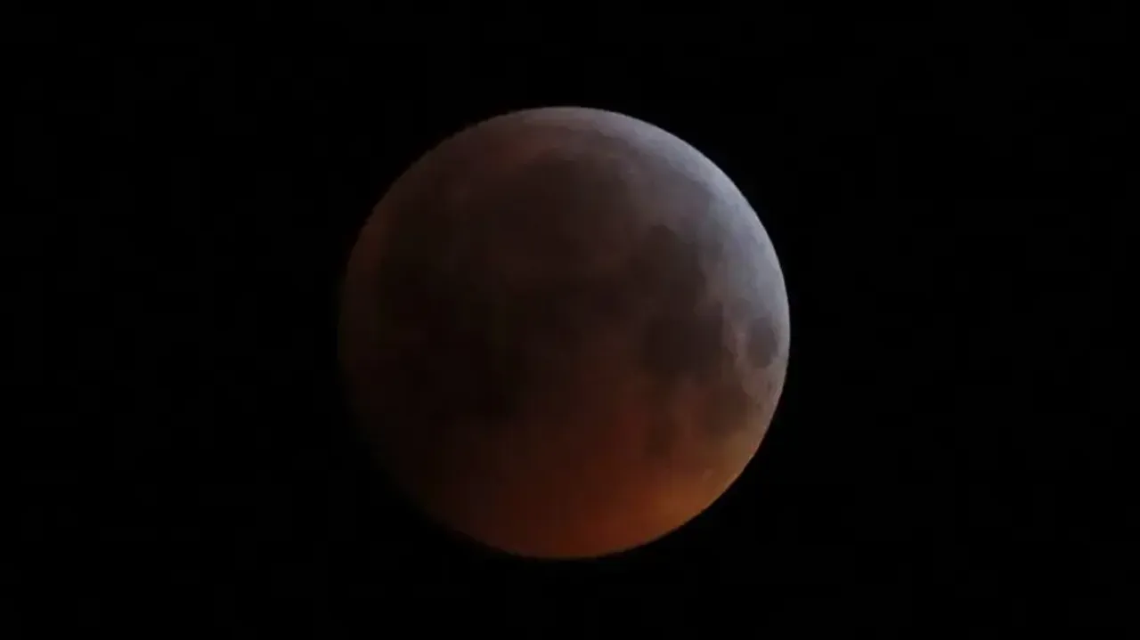 Blood Moon Lunar Eclipse on November 8, know why it happens
