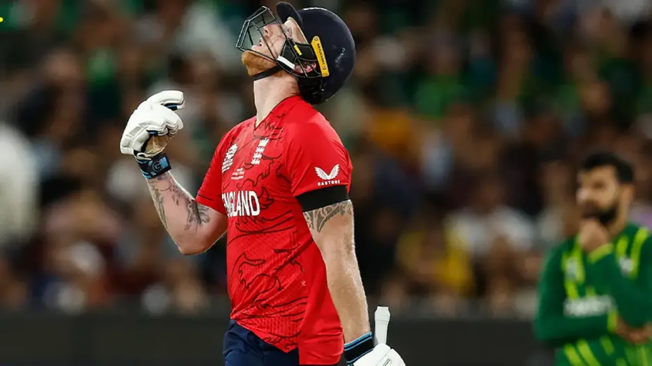 England defeats Pakistan in Finals 