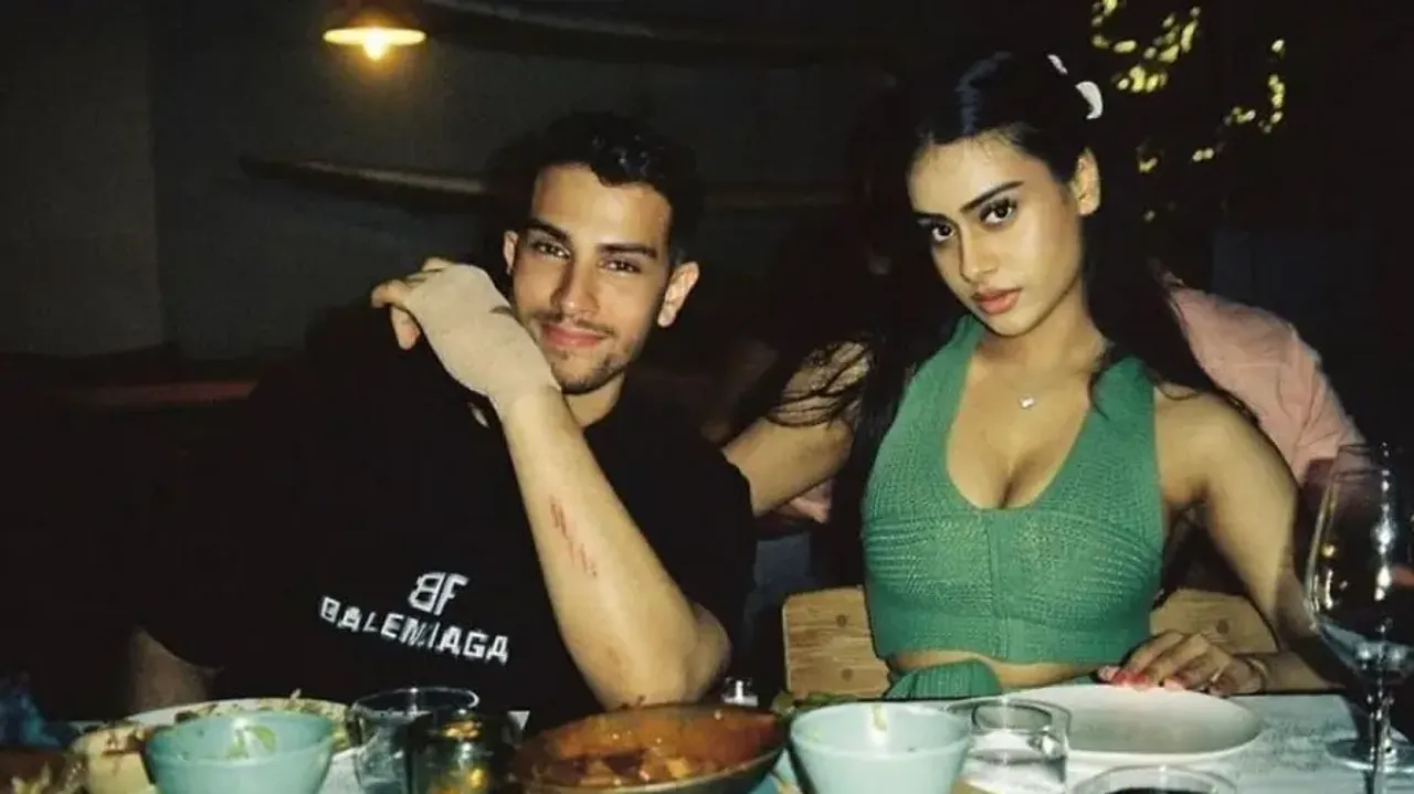 Nysa Devgan takes the internet by storm with new sizzling Insta pictures