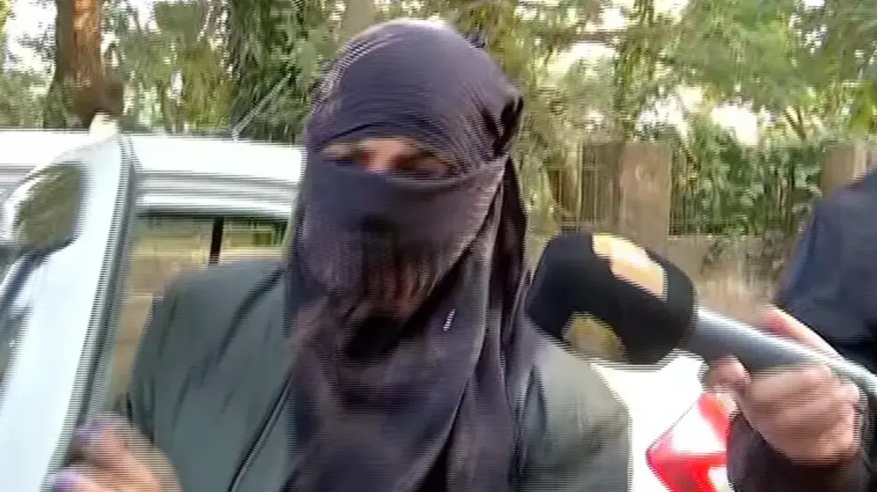 Lady blackmailer Archana’s aide Shradhanjali deposes before ED for 2nd time