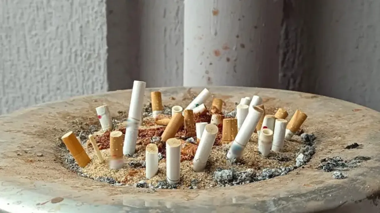 Cigarette Ashtray