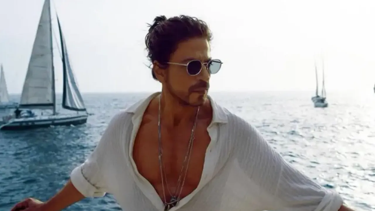 Shah Rukh Khan’s ‘ordinary and ugly’ looks fetched him antagonist roles in Bollywood!