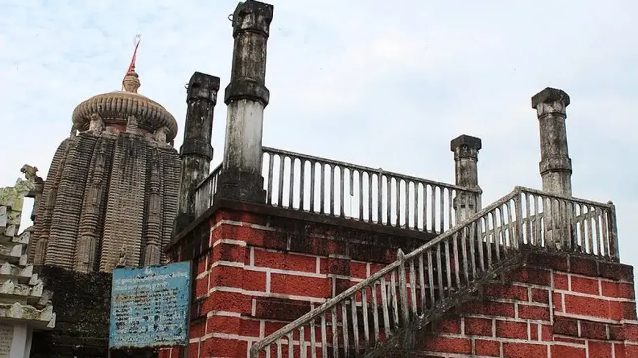 Lord Curzon Platform outside Lingaraj Temple in Bhubaneswar to get makeover