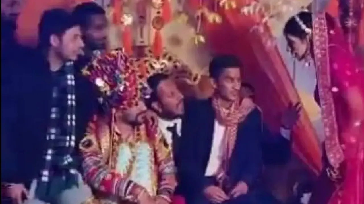 Bride gets furious, yells at guests on wedding stage