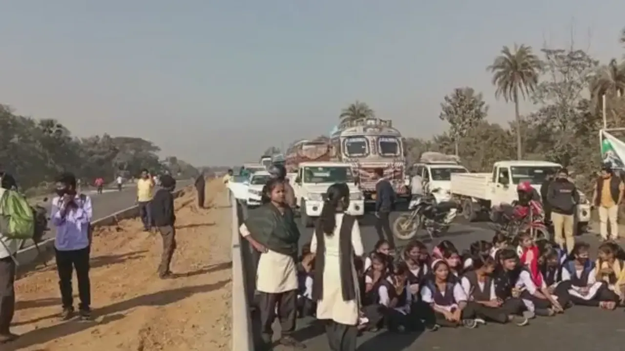 Plus girl student among 4 dead in separate accidents in Odisha 