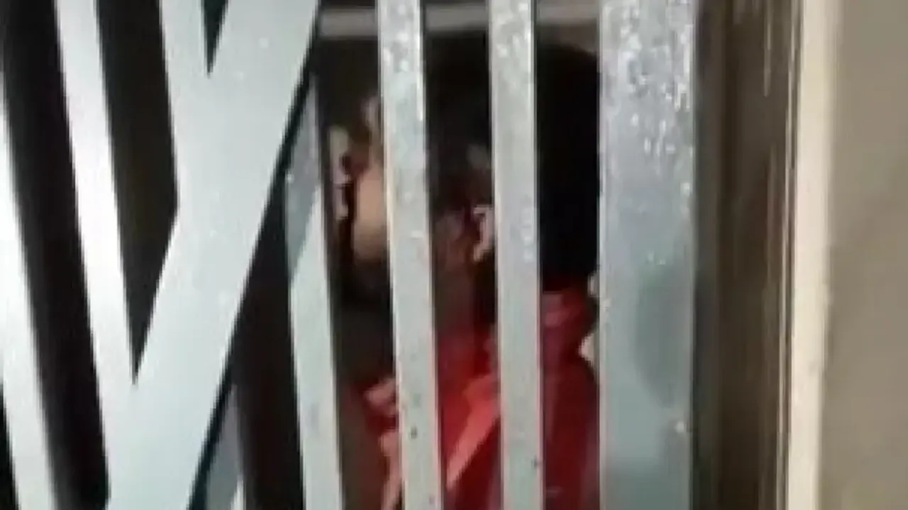 Drunk man beats Ranu Mondal with his singing talent, gets offers from music industry – Watch video