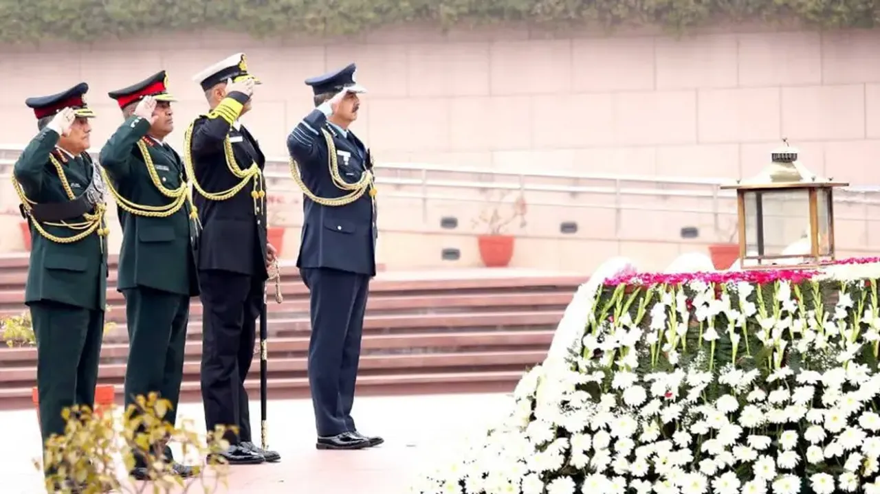 General Anil Chauhan, General Manoj Pande, Admiral R Hari Kumar & Air Chief Marshal VR Chaudhari lai
