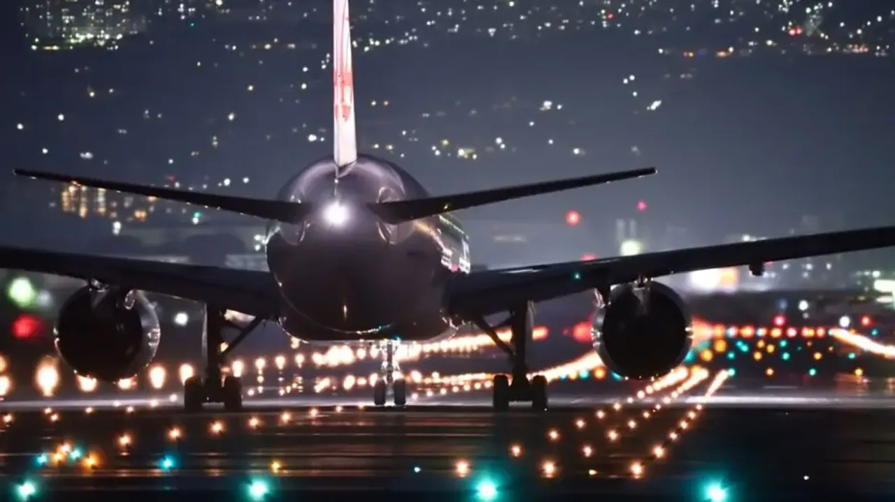 Know 5 scariest airports in the World