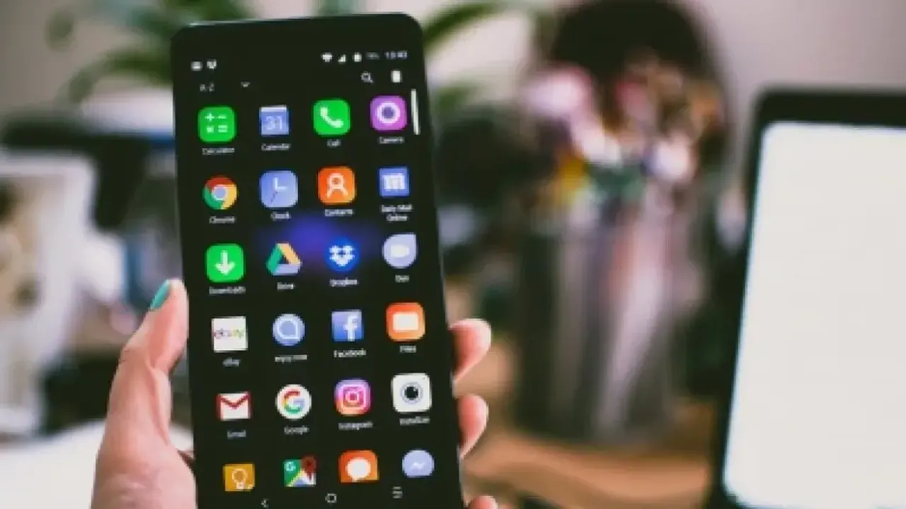 Google removes Smart Reply from Voice app on Android, iOS