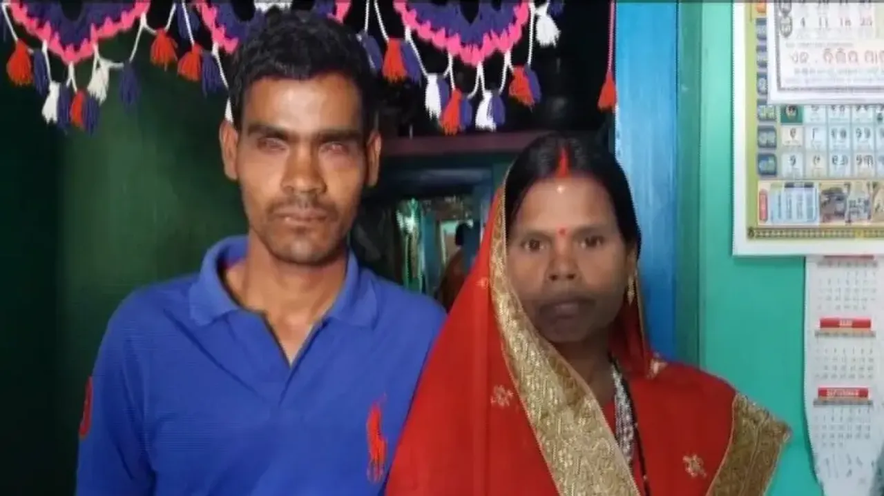 Unconditional Love: Woman marries blind man, aspires to be his guiding light