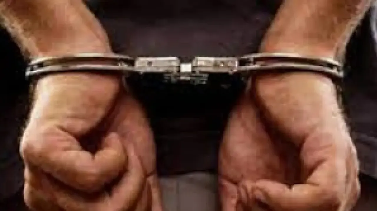 Delhi Police arrests member of fake coins syndicate from Mumbai