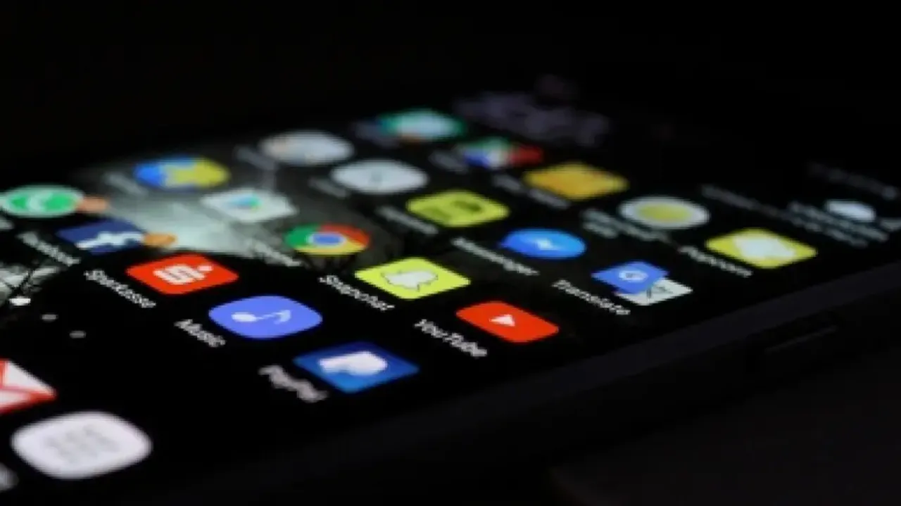 Centre bans over 200 Chinese apps