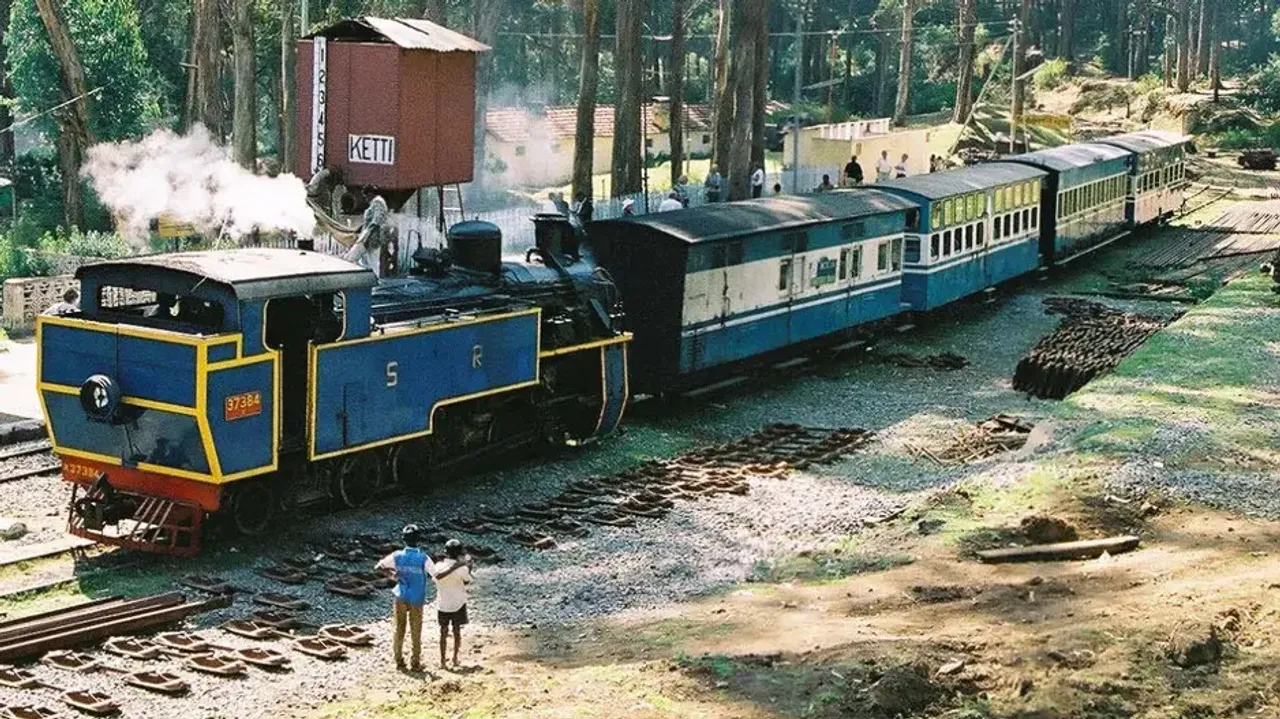 India's slowest train: This train runs at a speed of 10 kmph 