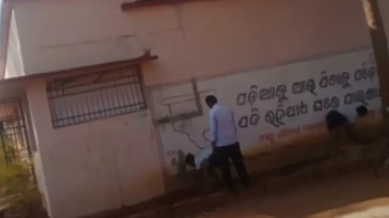 Students engaged as labourers in 5T school in Odisha, parents miffed  