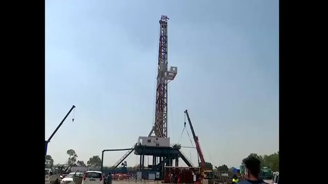 Huge Rig Set Up By Oil India At Gop