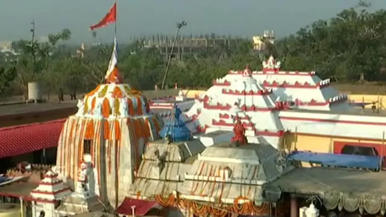 Holy Pankodhar ritual held at Shree Lokanath temple in Puri