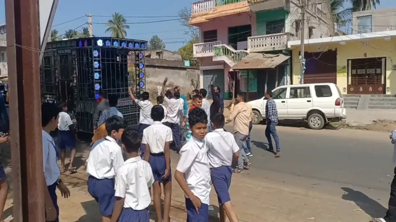 School students turn barati