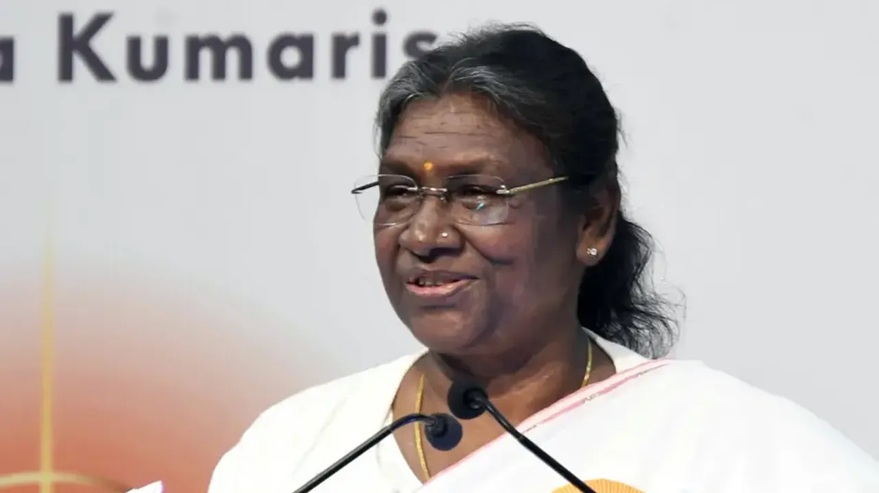 Art binds linguistic diversity, regional characteristics in one thread: President