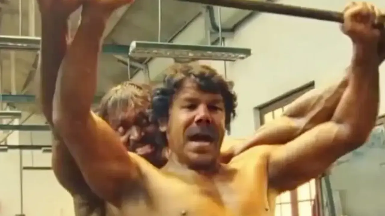 David Warner fights with goons in a gym, but there is a twist – Watch hilarious video