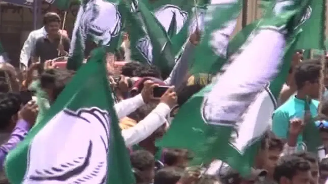 Infighting in BJD comes out in open on Biju Jayanti!