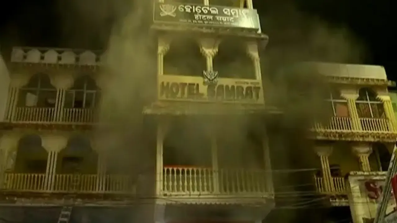 Fire Engulfs Market Complex In Puri