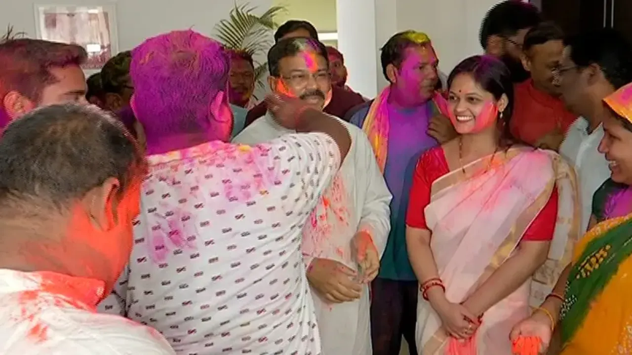 Political parties in Odisha make colourful start to Mission 2024