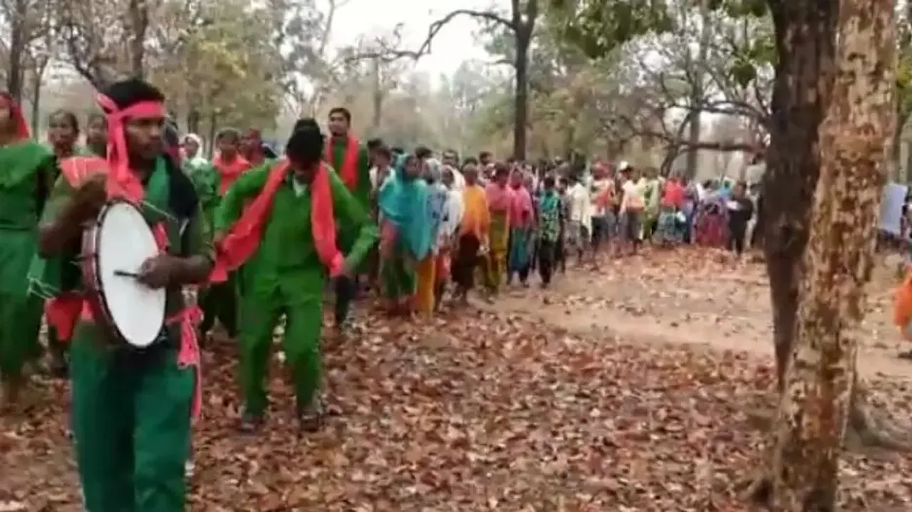 Hundreds of Moists assemble near Odisha Border to oppose torture on Triblas 