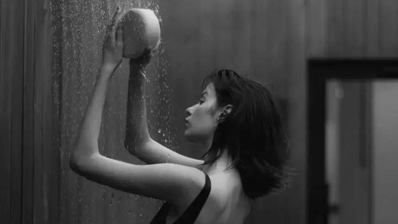  Benefits of a hot shower?