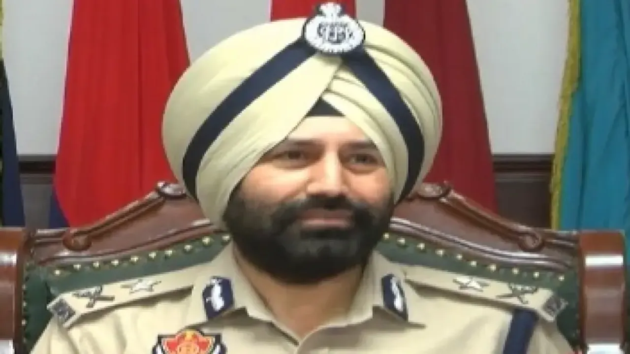 Amritpal still absconding, NSA slapped on four of his aides