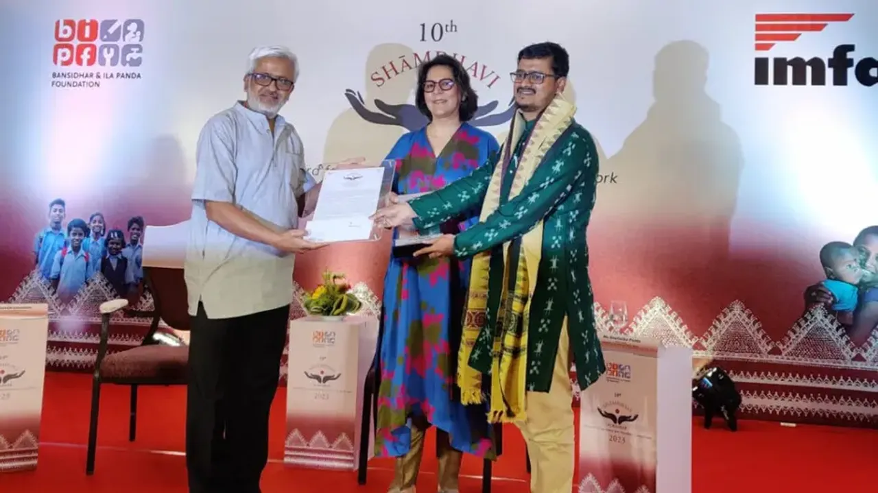 De-addiction activist Dr. Md. Imran Ali receives 2023 Shambhavi Puraskar 