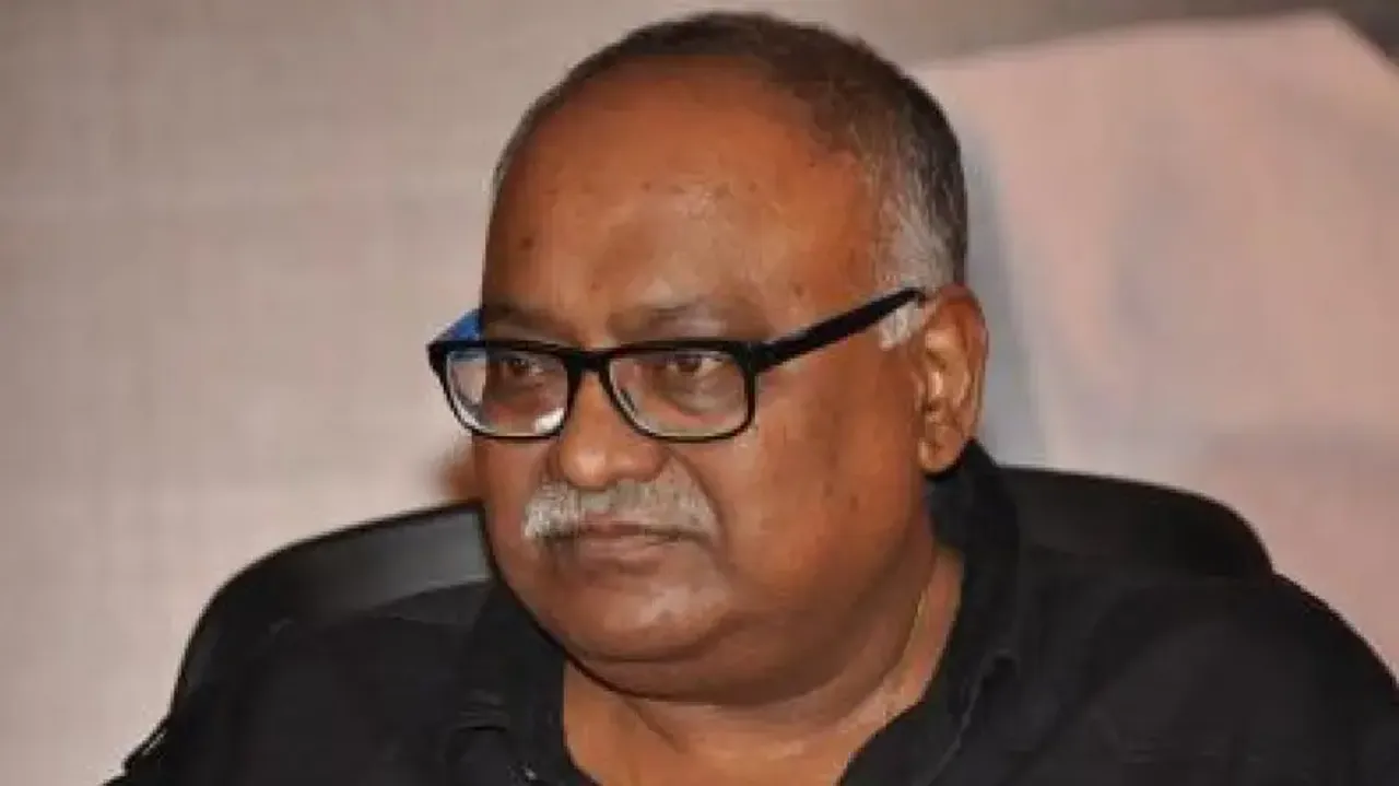 Director Pradeep Sarkar