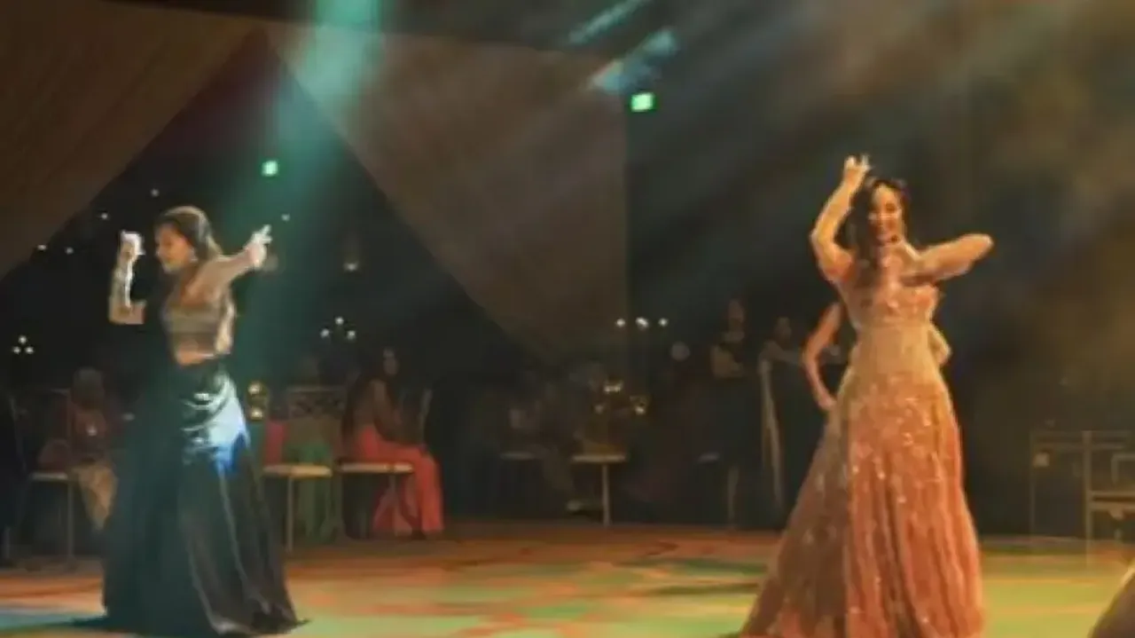 Bride sets dance floor on fire with her girls’ gang on SRK, Deepika Padukone’s ‘Manwa Laage’