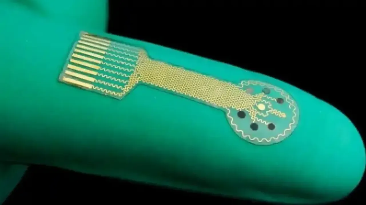 Finger sized wearable patch 