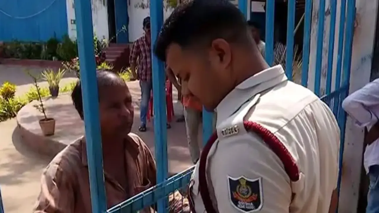 Actor, crew protest outside the production house of Parija