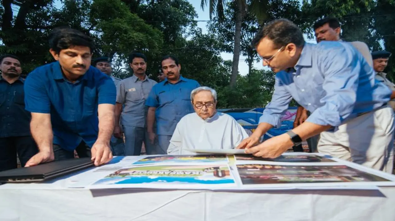 CM Naveen reviews progress of Smart Janpath project